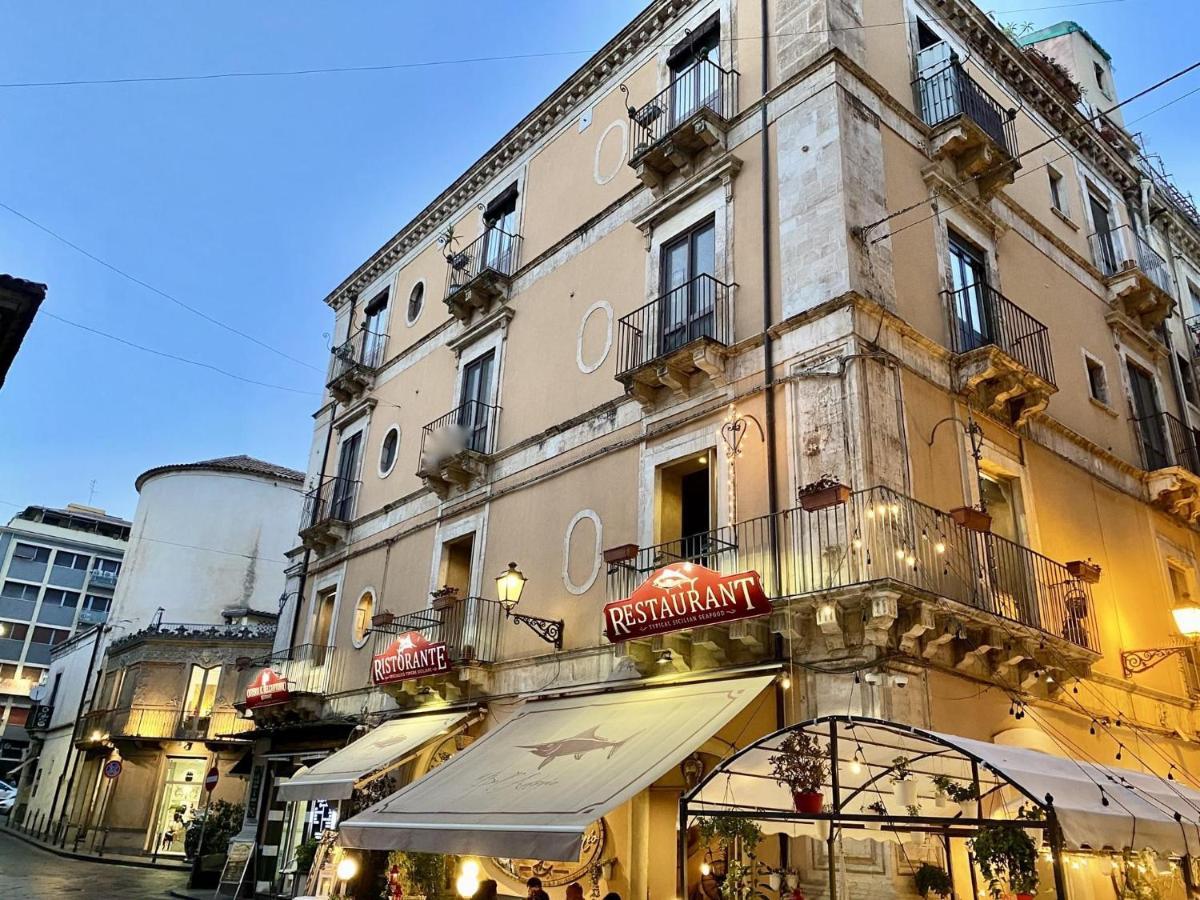 La Maison Del Bell'Antonio - Catania Downtown Exterior photo